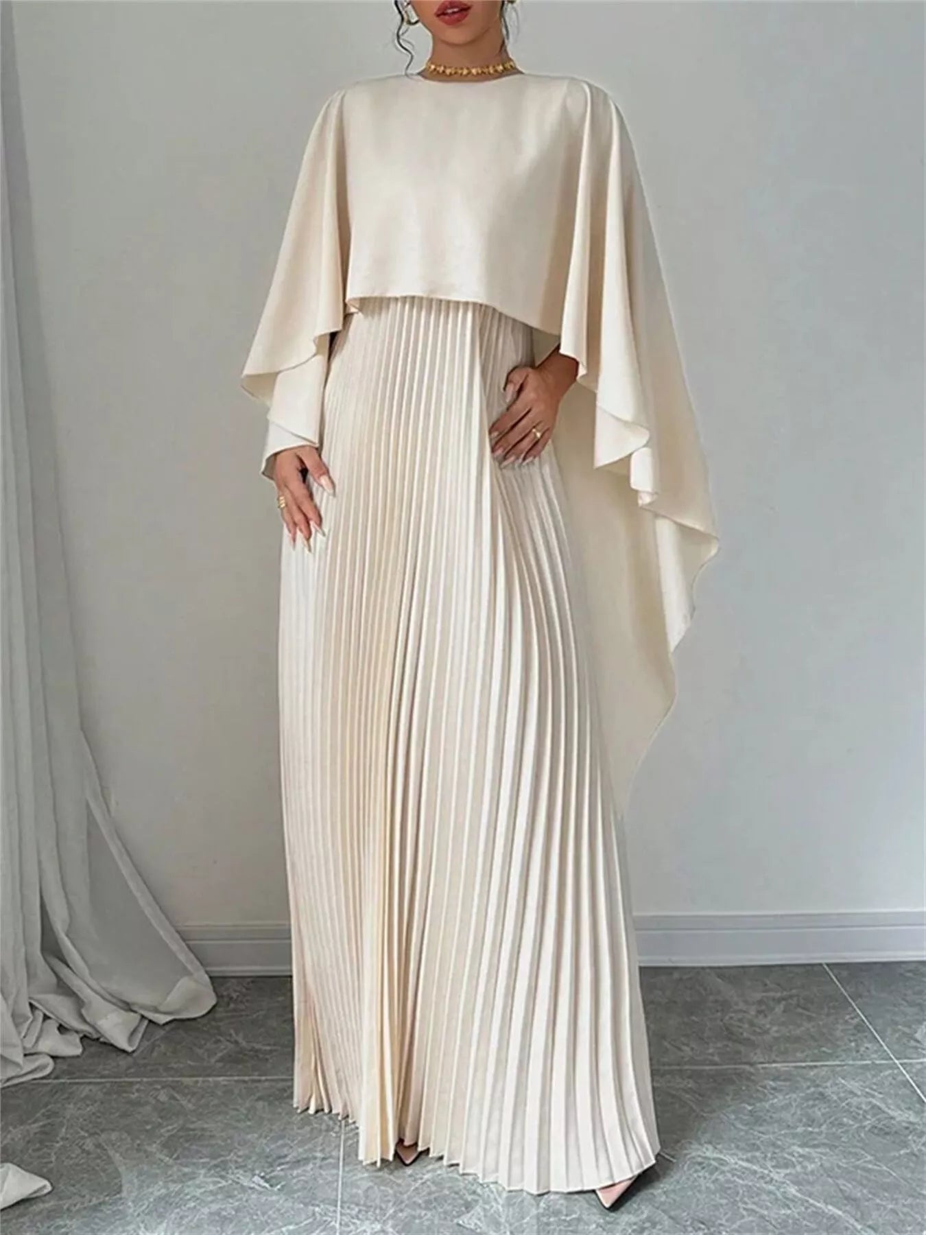 Cape Pleated Flowy Maxi Dress | JLouren Red / M
