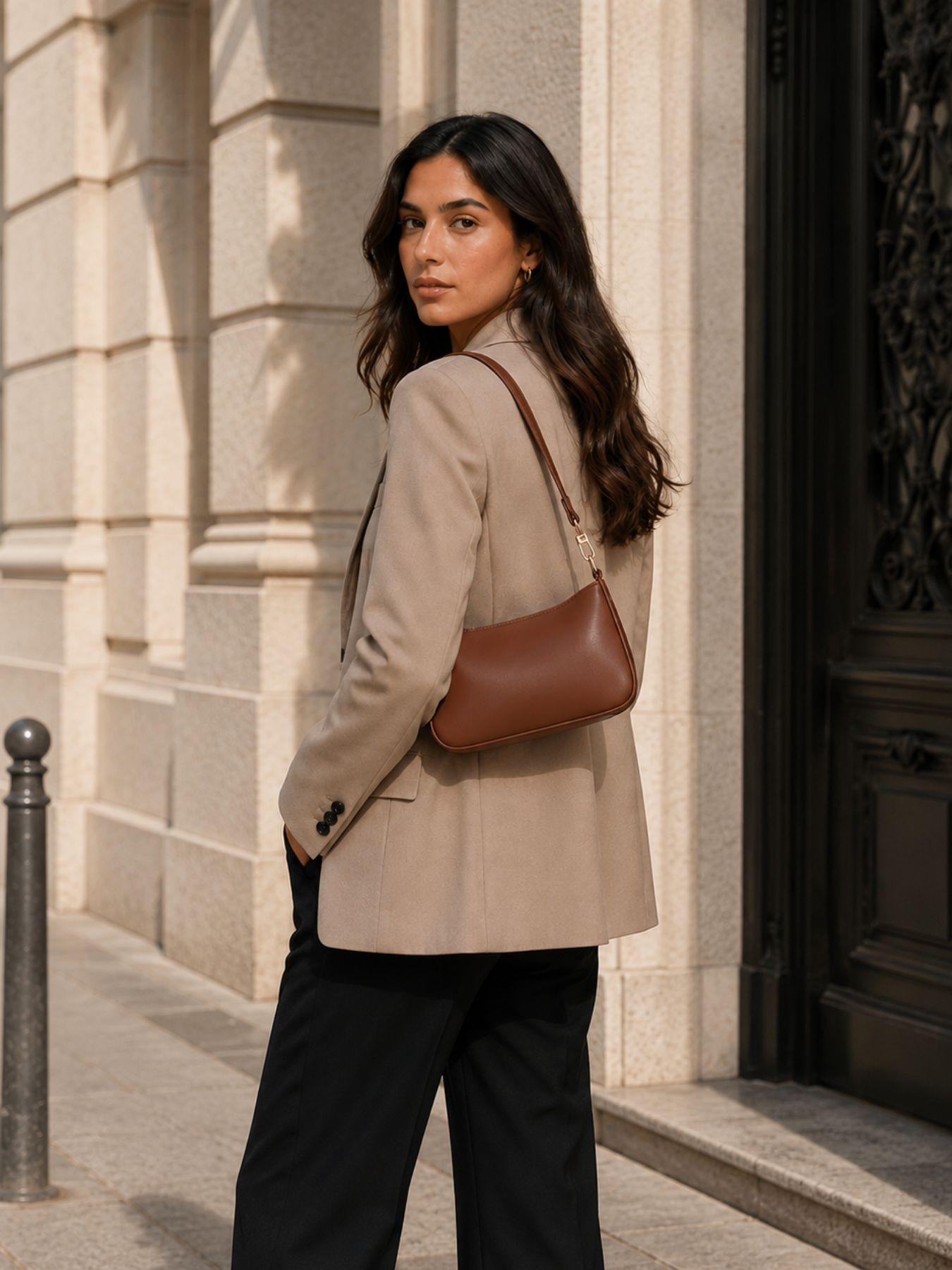 Sac à bandoulière en cuir synthétique