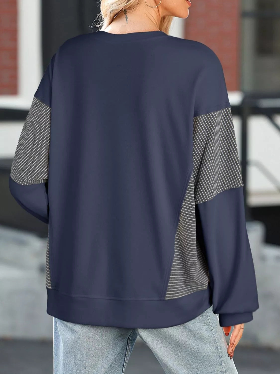 Color Block Striped Sleeve Casual Oversized Sweatshirt