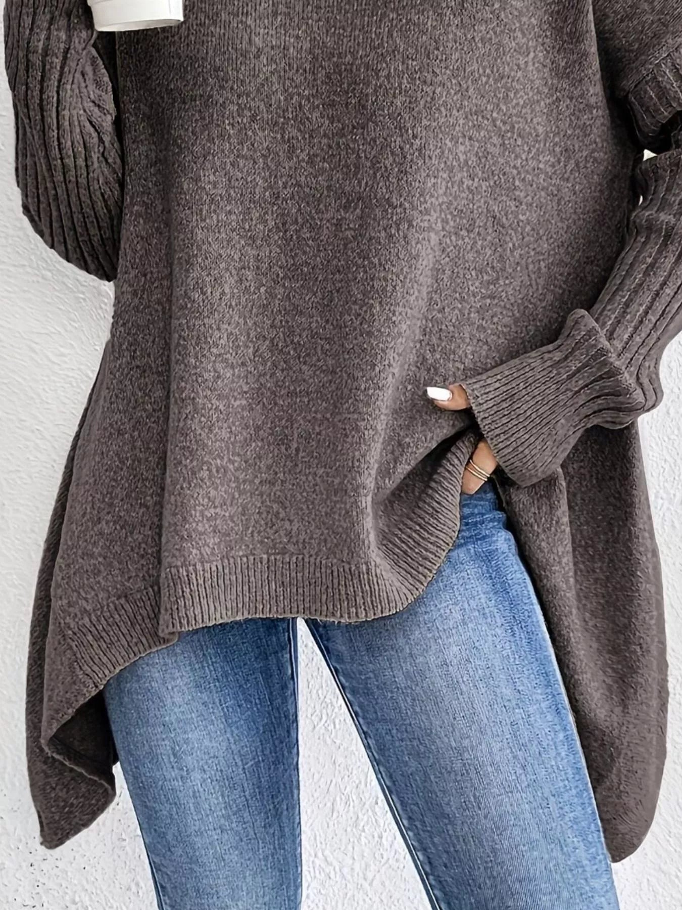 Women's Dropped Shoulder Turtleneck Sweater | JLouren