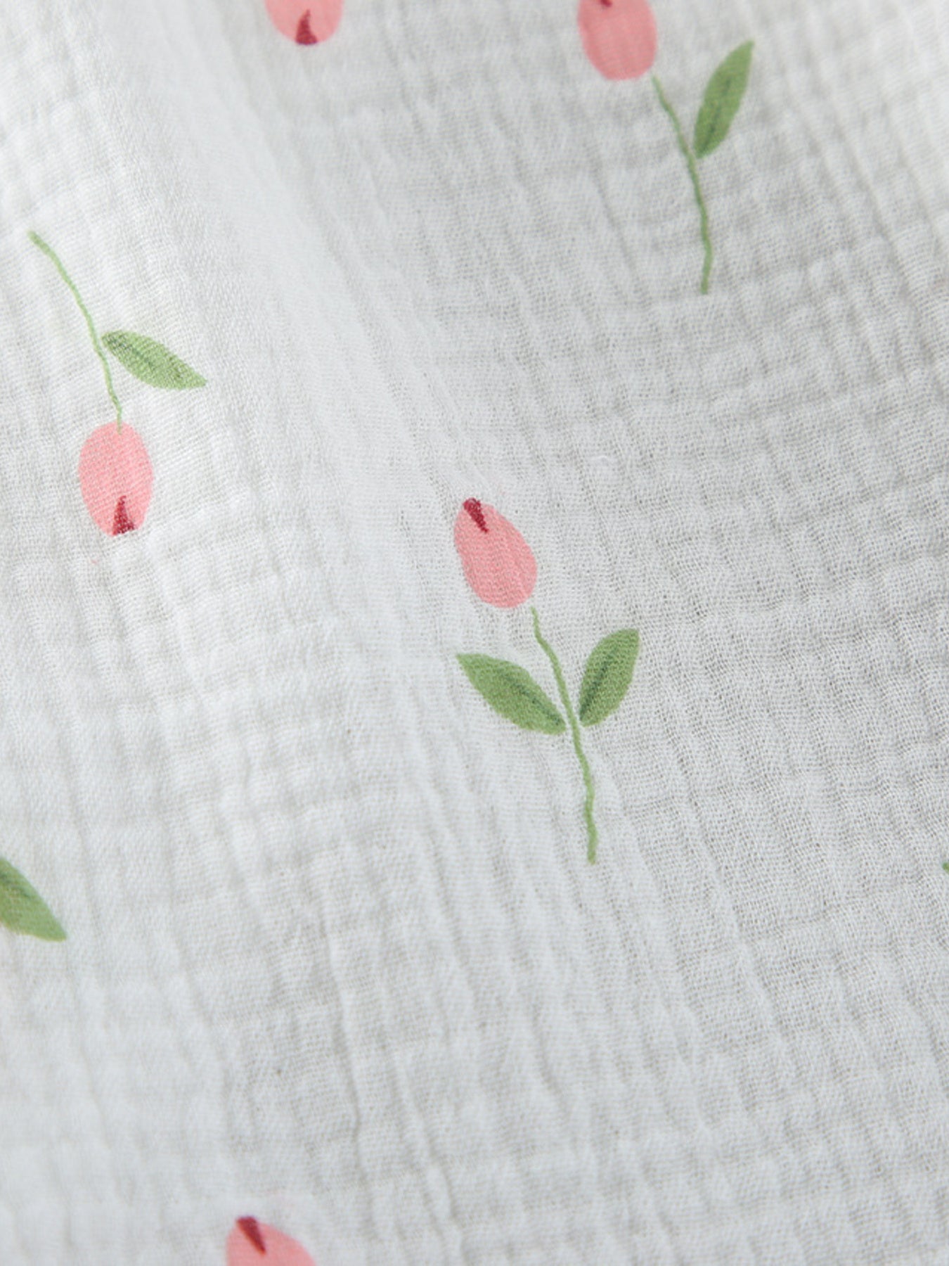 White Floral Print Lightweight Nightgown for Women – Soft Breathable Lounge Sleep Dress