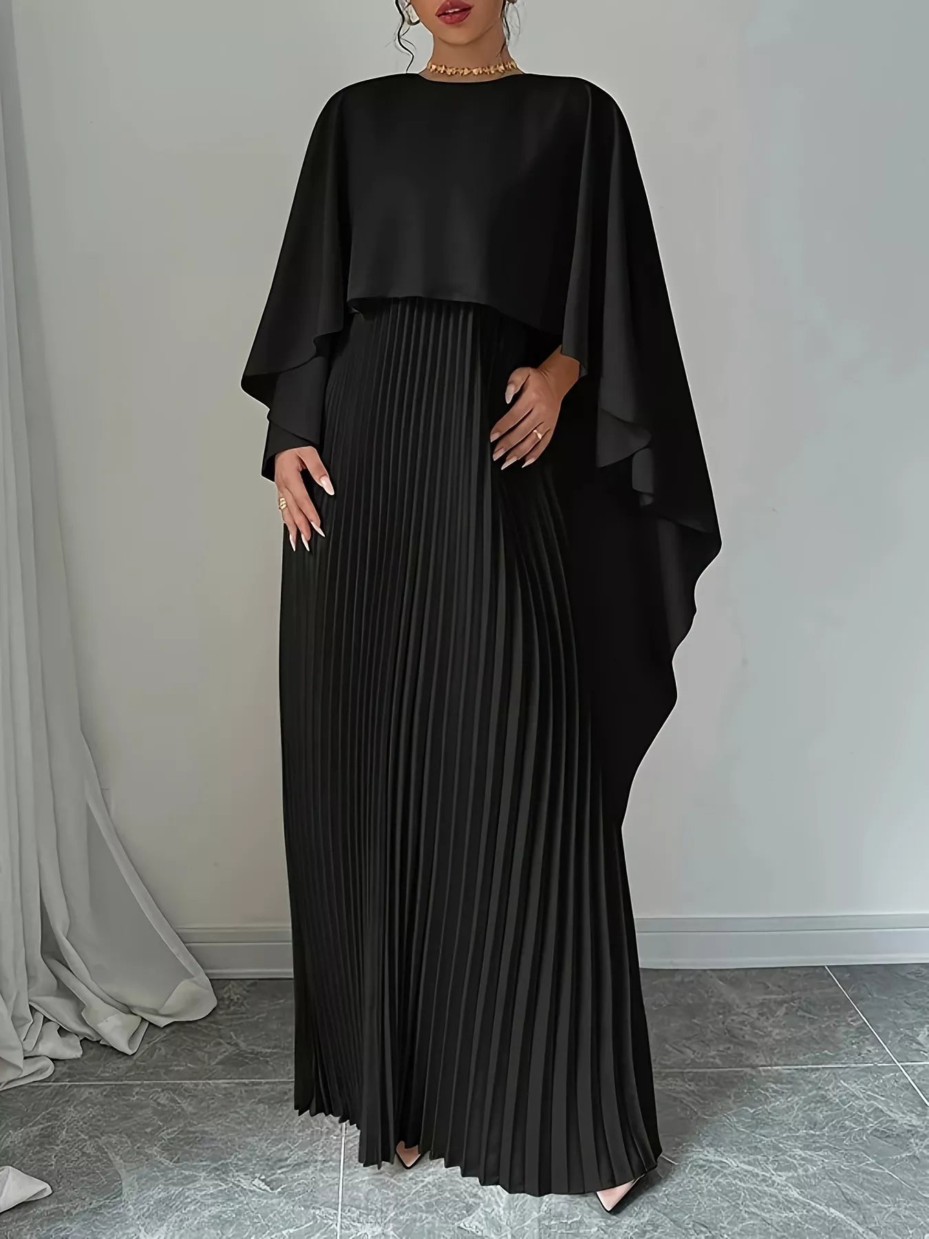 Cape Pleated Flowy Maxi Dress | JLouren