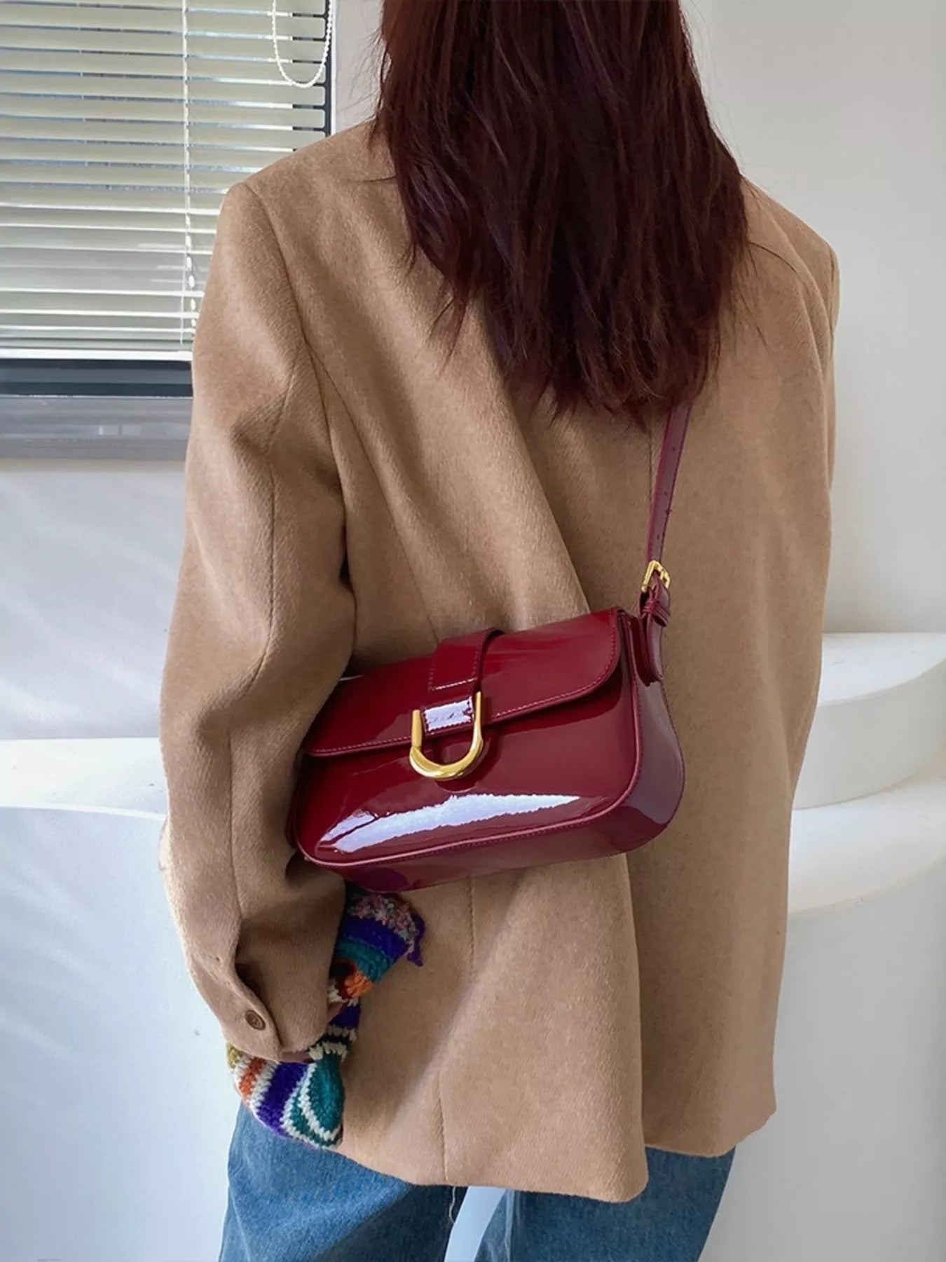 Red Adjustable Strap Leather Crossbody Bag | Jlouren