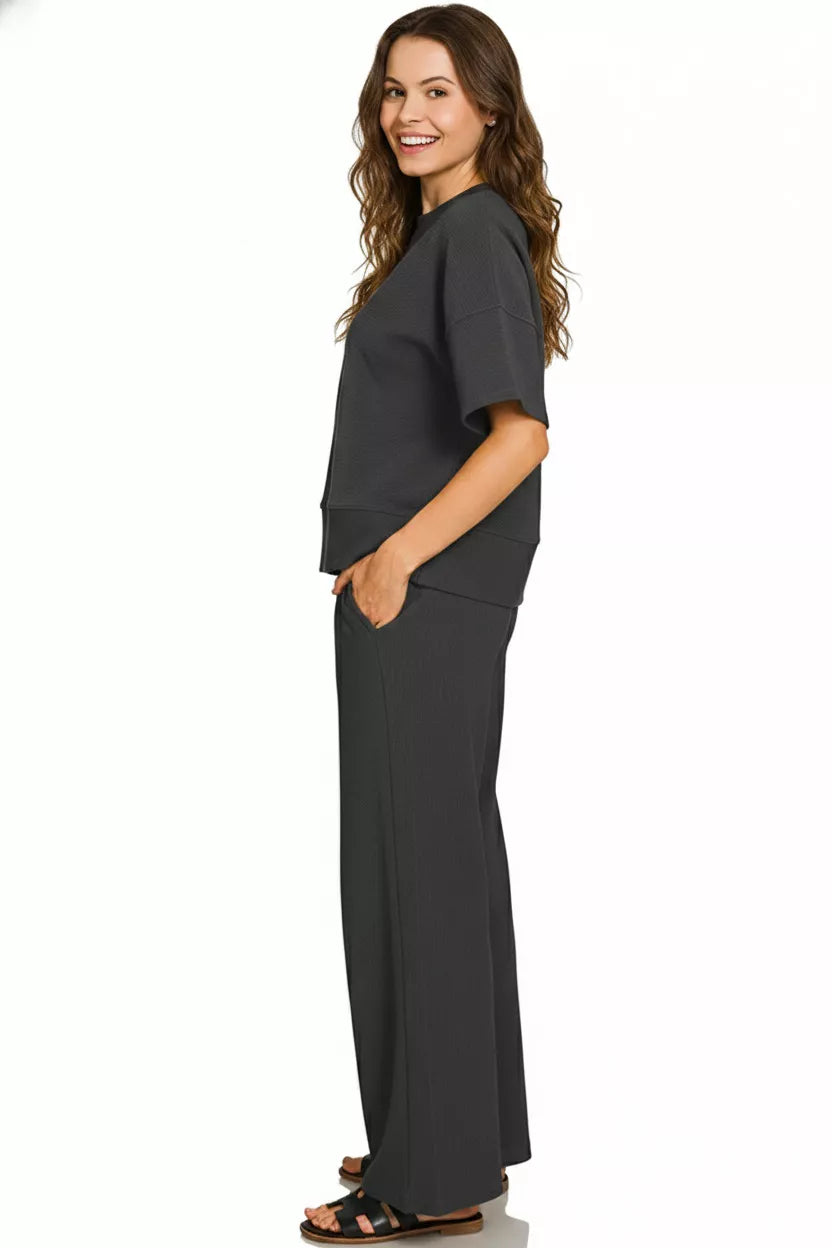 Women’s Black Ribbed Two-Piece Lounge Set with Wide-Leg Pants | JLouren