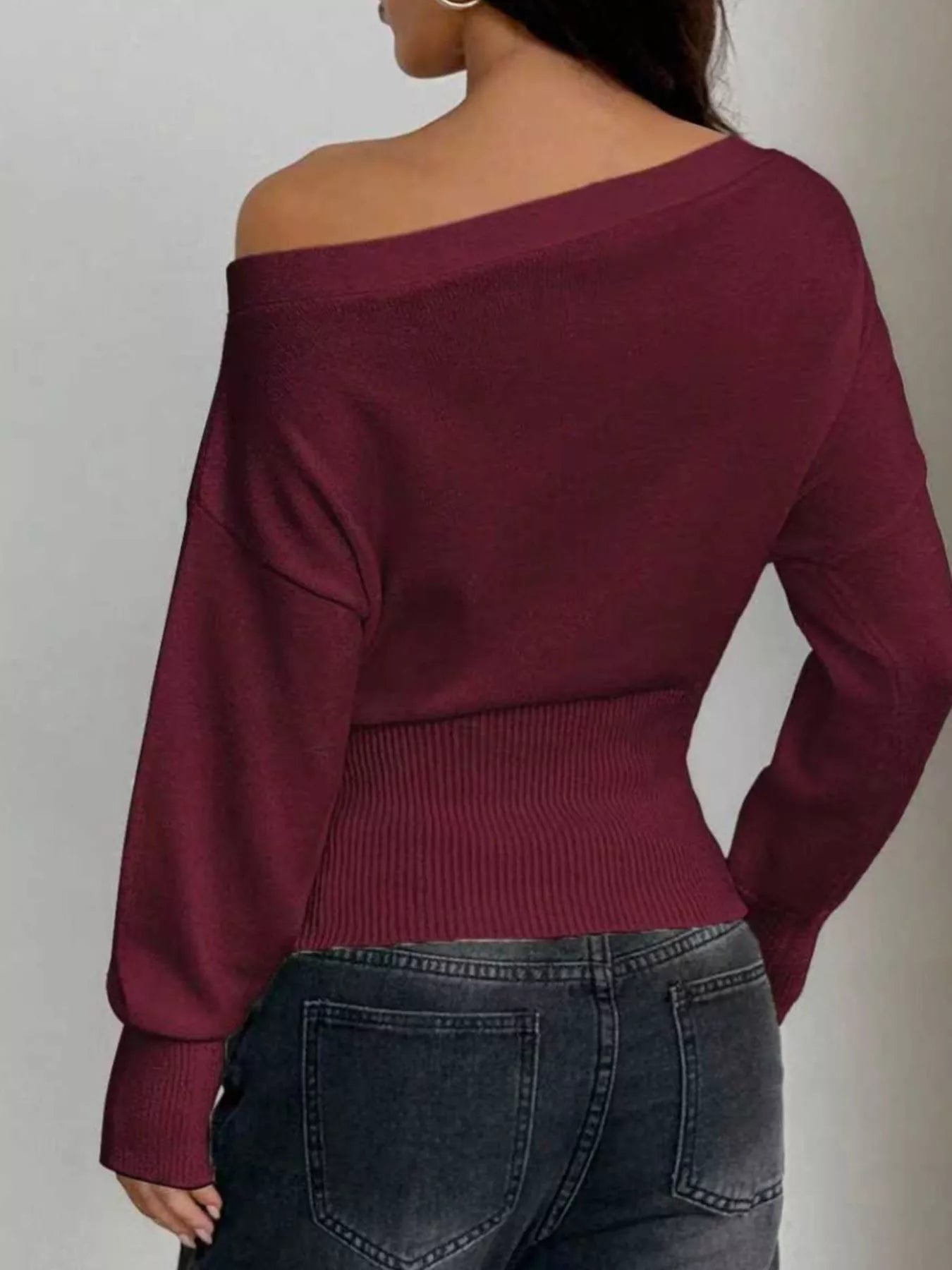 Women’s Elegant Off Shoulder Sweater | JLouren