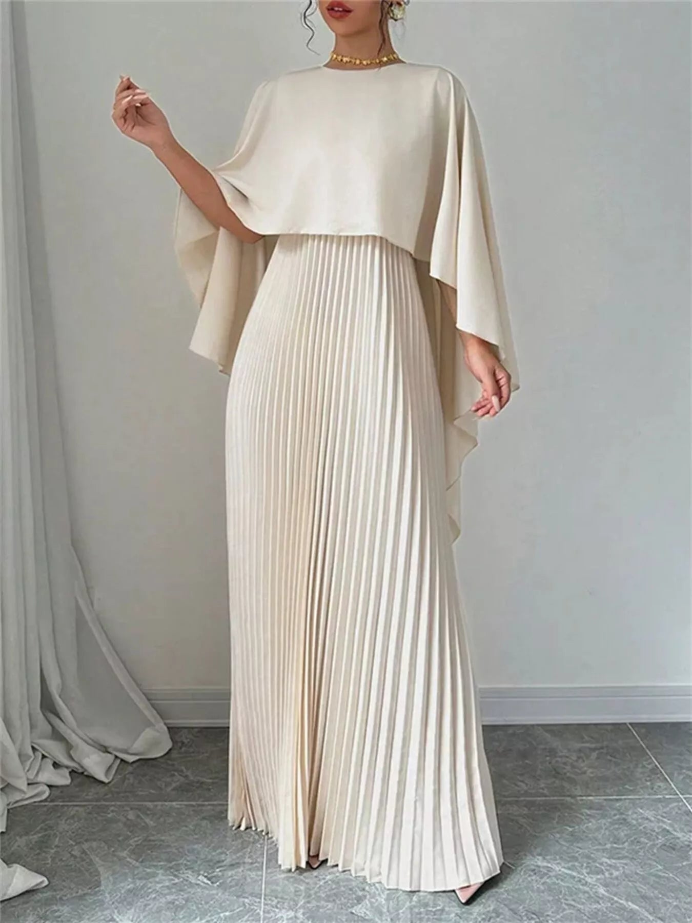 Cape Pleated Flowy Maxi Dress | JLouren
