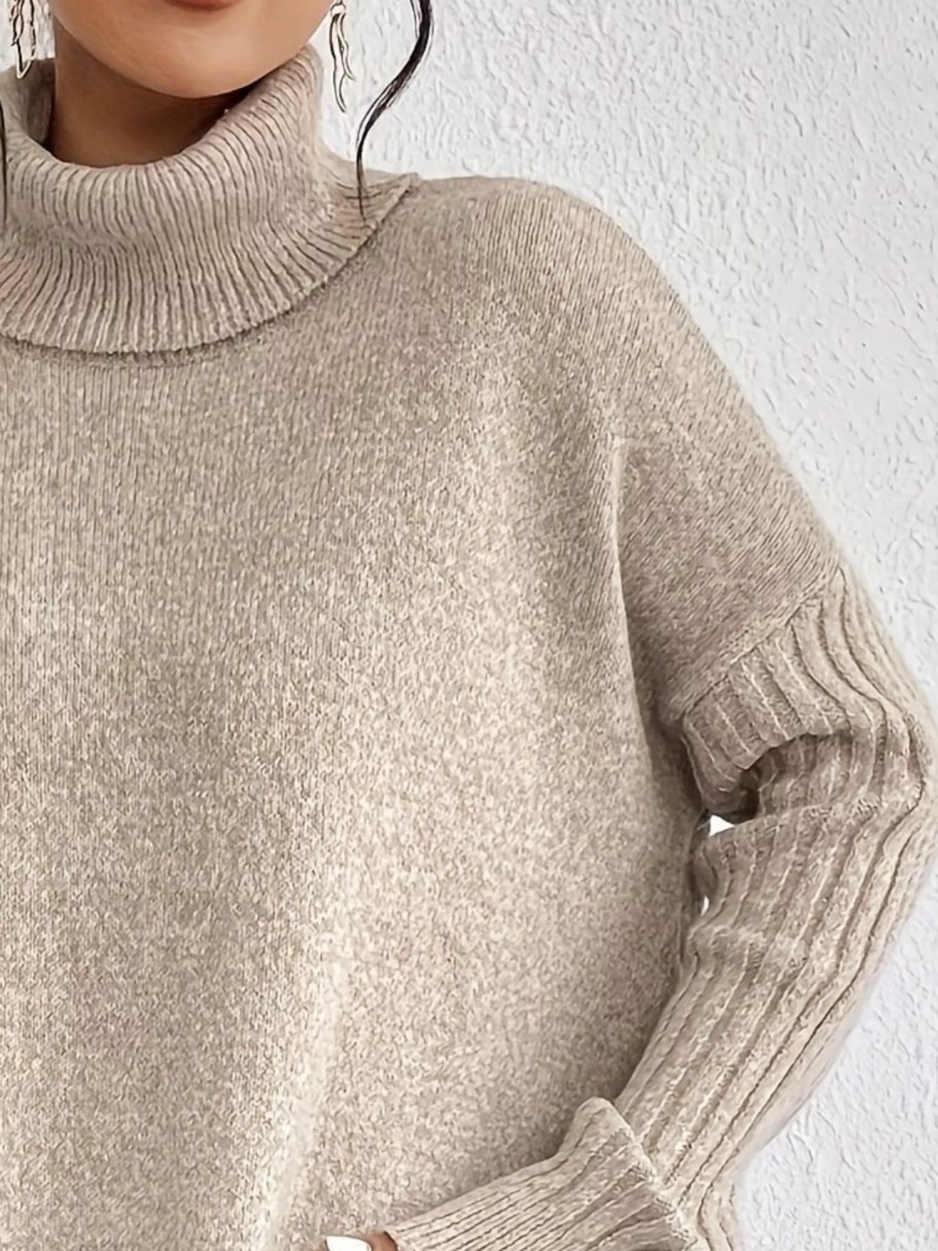 Women's Dropped Shoulder Turtleneck Sweater | JLouren