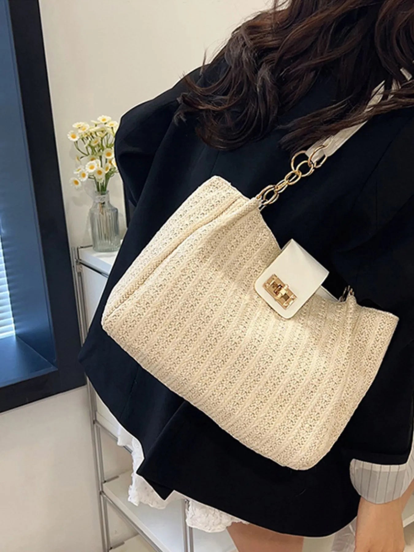 Medium woven straw tote bag with PU leather strap