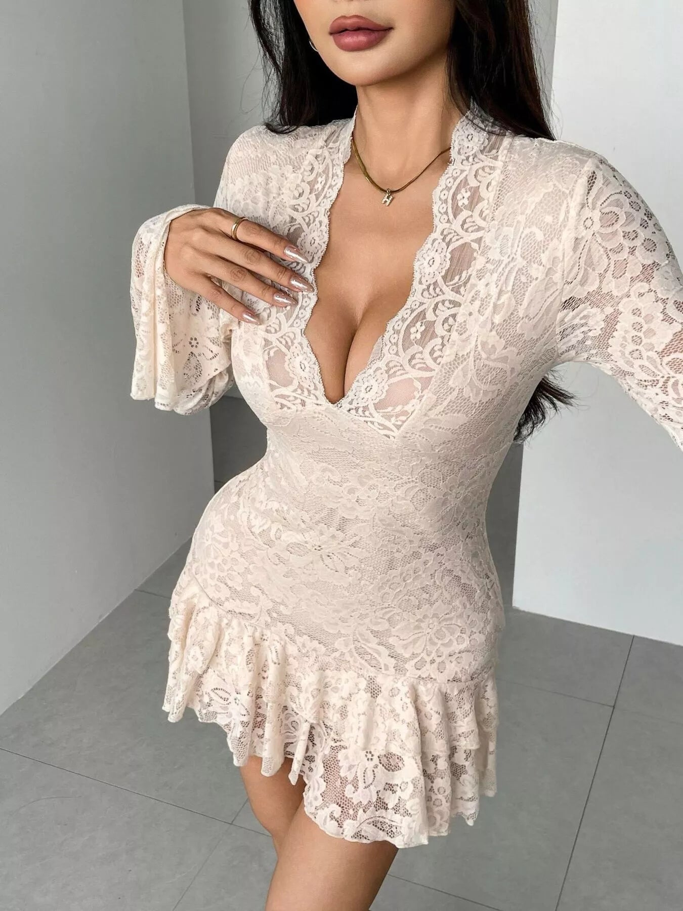 Women’s Elegant Lace Mini Dress | JLouren