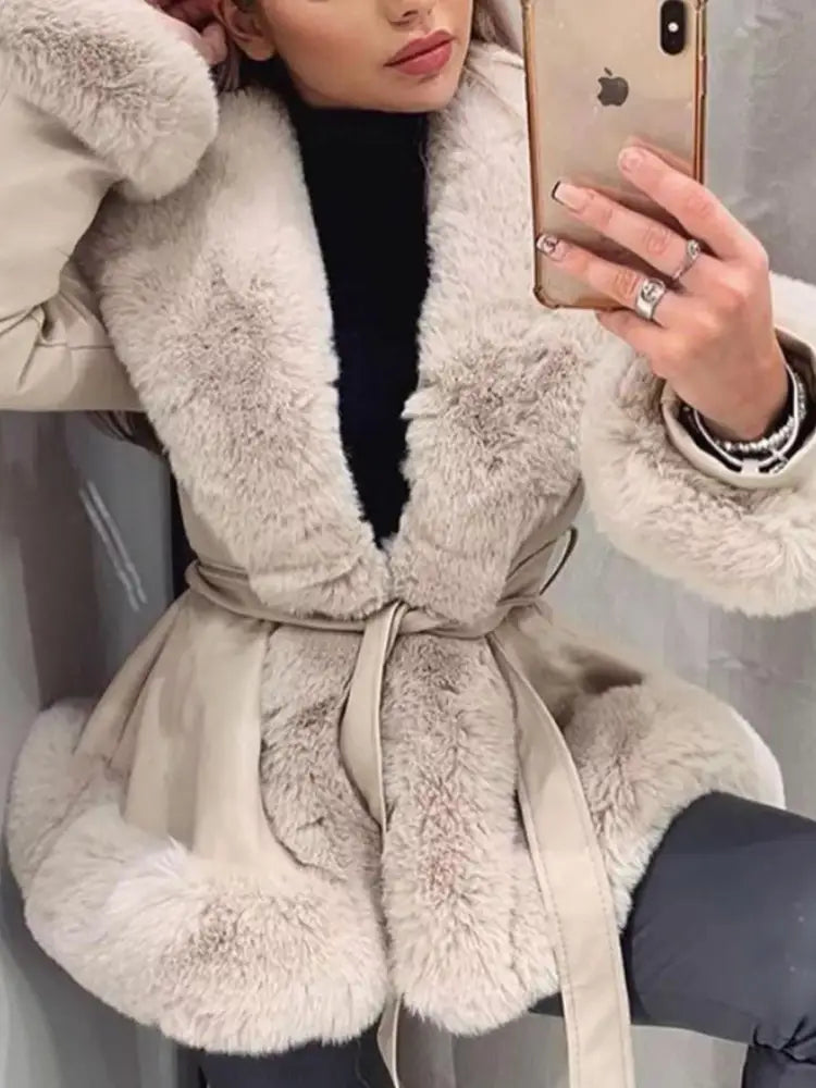 Women’s Plus Size Faux Fur Trim Coat  | JLouren