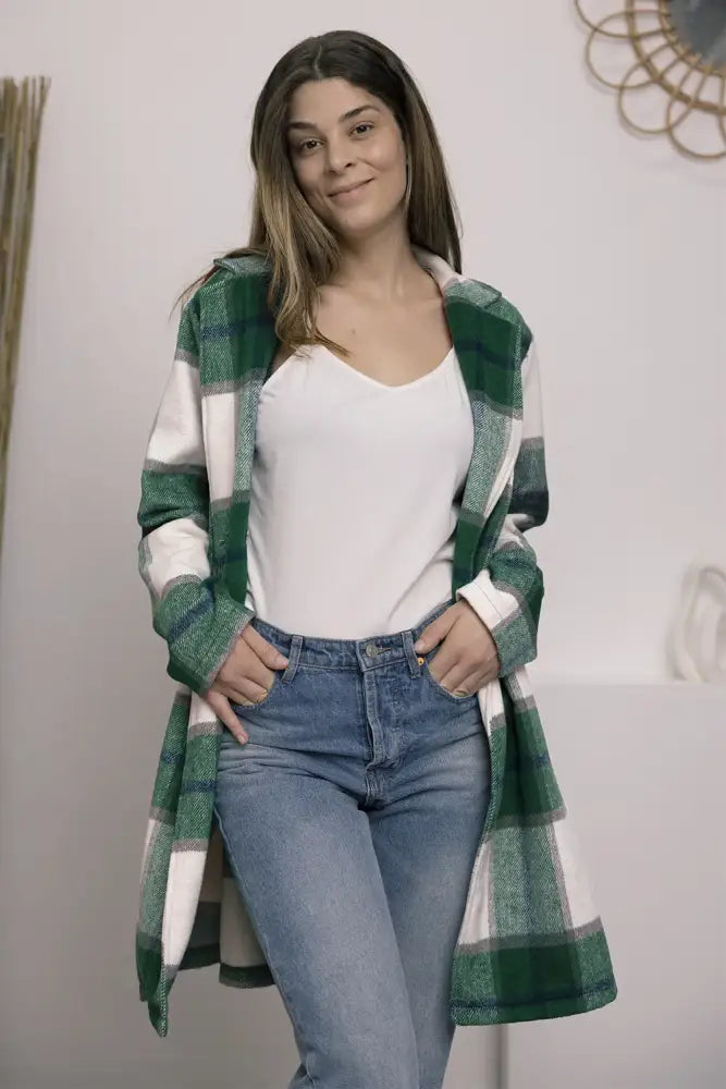 8d3dba27dbf448f5bf6a16e93b266466-Max