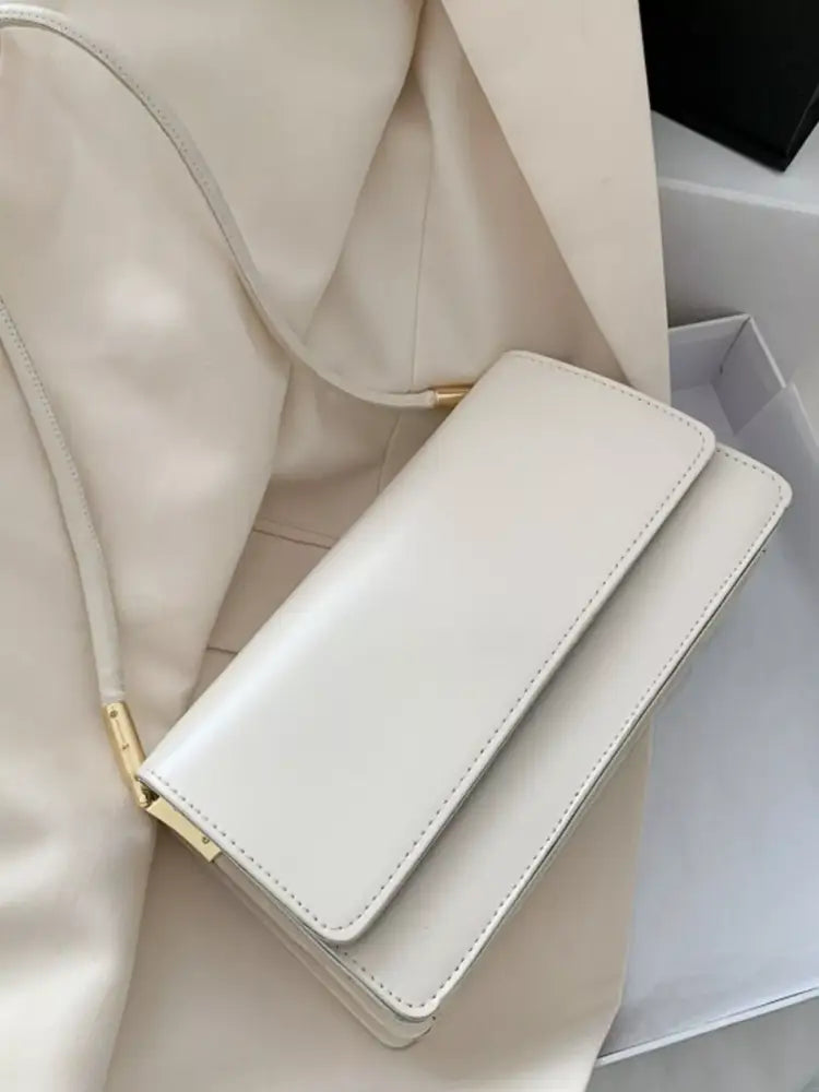 White Women’s PU Leather Shoulder Bag – Elegant & Durable