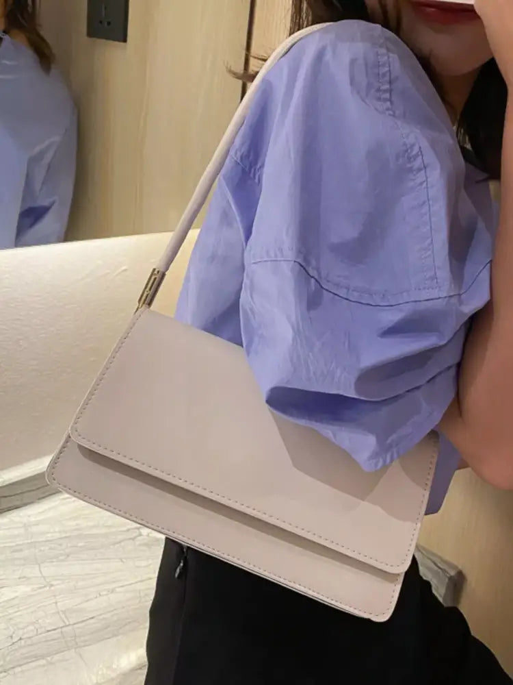 White Women’s PU Leather Shoulder Bag – Elegant & Durable