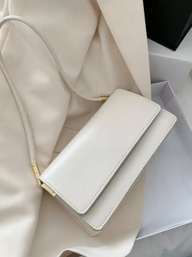 White Women’s PU Leather Shoulder Bag – Elegant & Durable