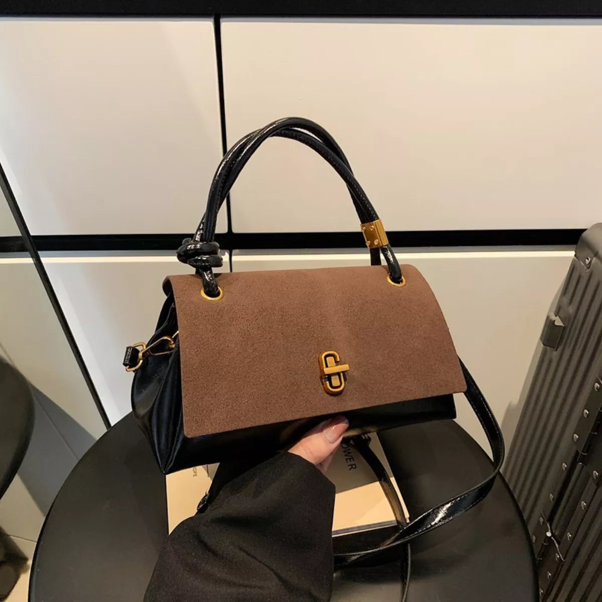 stylish women bag with flap closure