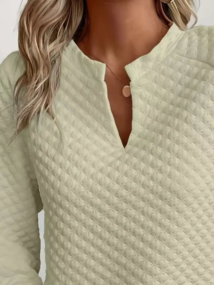 Women's Ivory Textured Quilted Sweatshirt